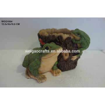 polyresin animal frog pot